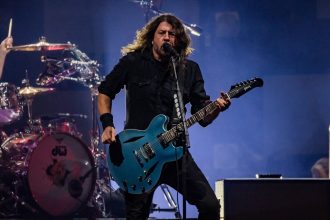 Foo Fighters announce 2024 stadium tour w/ Pretenders, The Hives, Alex G, L7, Amyl and the Sniffers, more