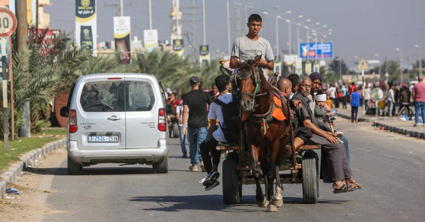 As Israeli Troops Push Into Northern Gaza, Thousands Evacuate South