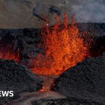 Iceland volcano: Blue Lagoon closes over eruption fears