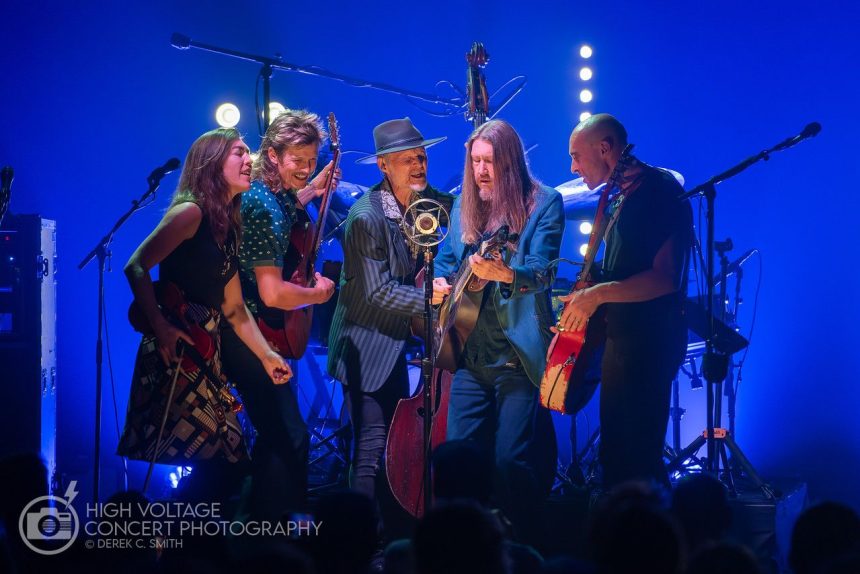 The Wood Brothers Keep Rolling with a Recent Stop in Philadelphia – American Blues Scene