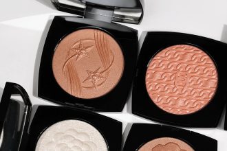 Les Symboles de Chanel Highlighters for Holiday