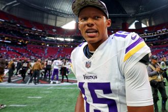 Josh Dobbs could have been helping the Jets instead of Vikings