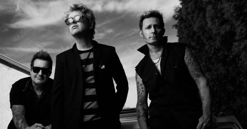 Green Day are making a commotion on new album Saviors