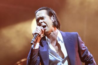 Nick Cave Shares Cover of Édith Piaf’s “La Vie En Rose”