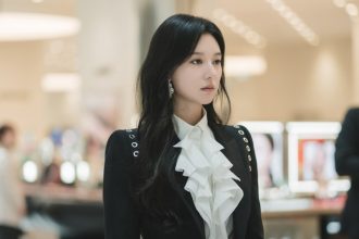 ‘Queen Of Tears’ Episodes 1-2 Fashion: Kim Ji-Won As Hong Hae-In