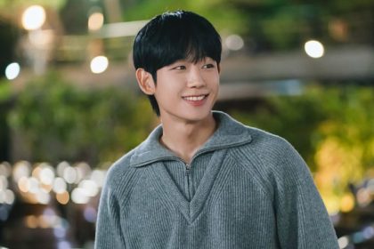 ‘Love Next Door’ Episodes 5-8 Fashion: Jung Hae-In As Choi Seung-Hyo