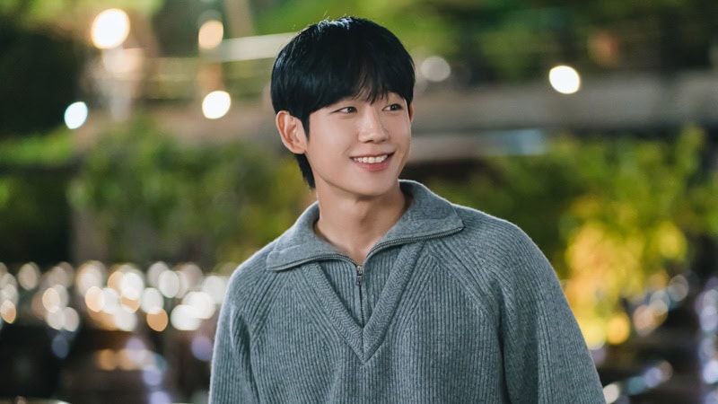 ‘Love Next Door’ Episodes 5-8 Fashion: Jung Hae-In As Choi Seung-Hyo